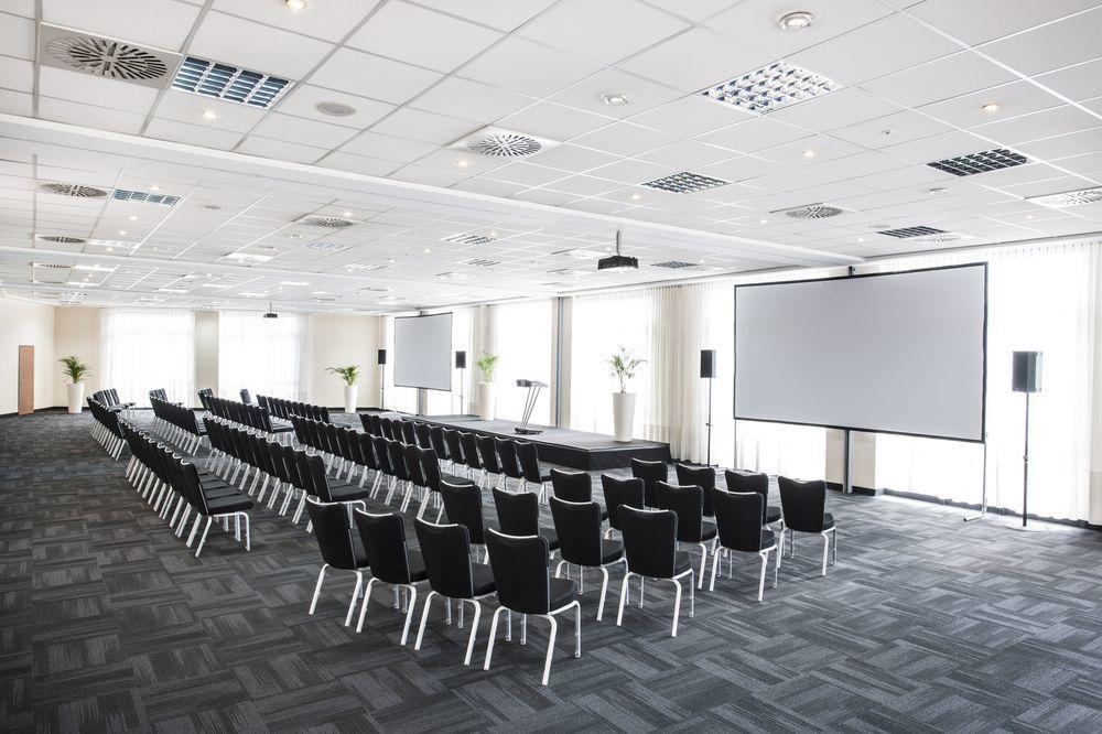 Nh Frankfurt Conference Center 4*