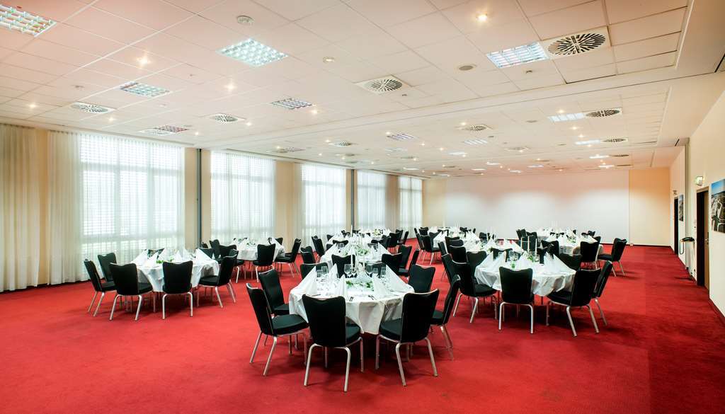 Hotel Nh Frankfurt Conference Center 4*