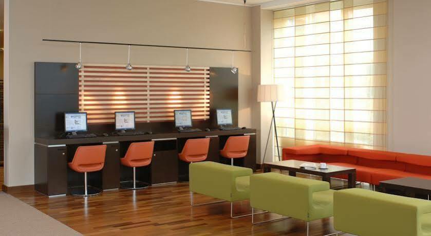 Hotel Nh Frankfurt Conference Center 4*